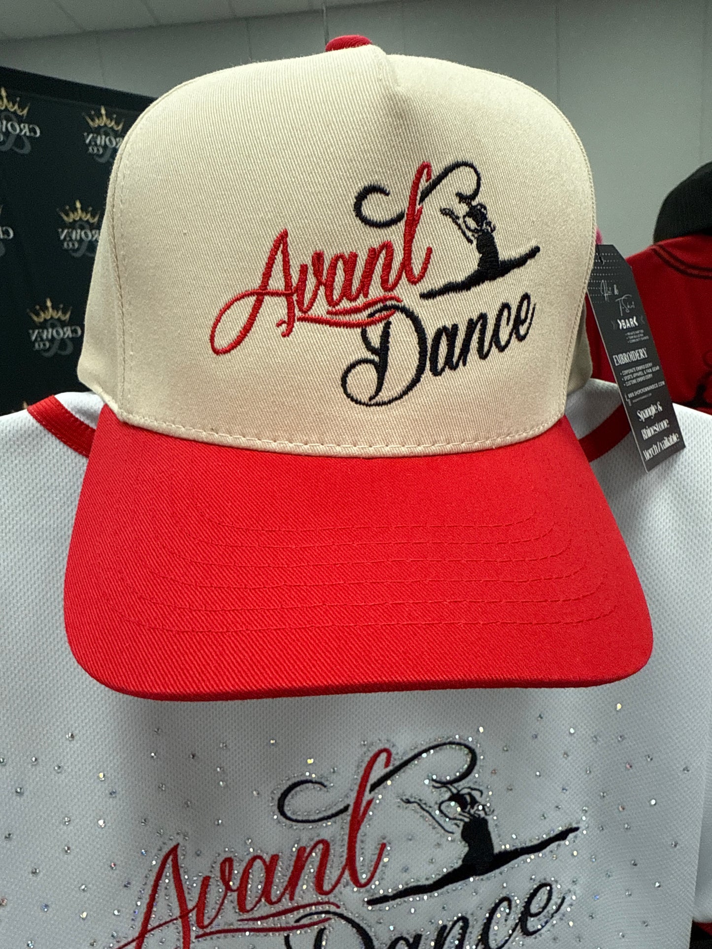 Avant Two-Tone Cap